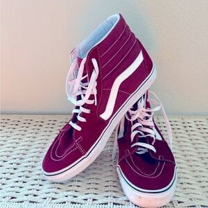 Vans Men’s high top suede  size 14.